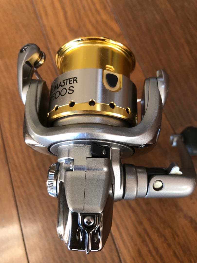 シマノ　バイオマスター2500S 　未使用