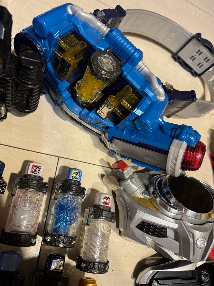 N*e様 戦隊モノ等　おもちゃ　まとめ売り