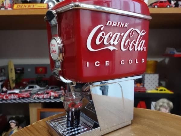 コカコーラ アメリカンダイナー ドリンクディスペンサー バンク
