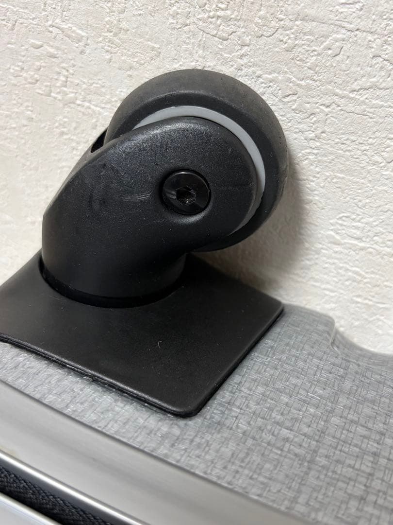 Samsonite サムソナイト コスモライト スピナー スーツケース