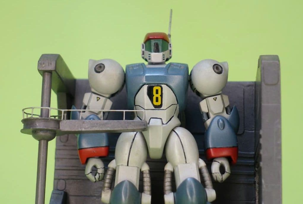 【全塗装完成品】1/144　ラウンド・バーニアン・バイファム ／整備ハンガー付