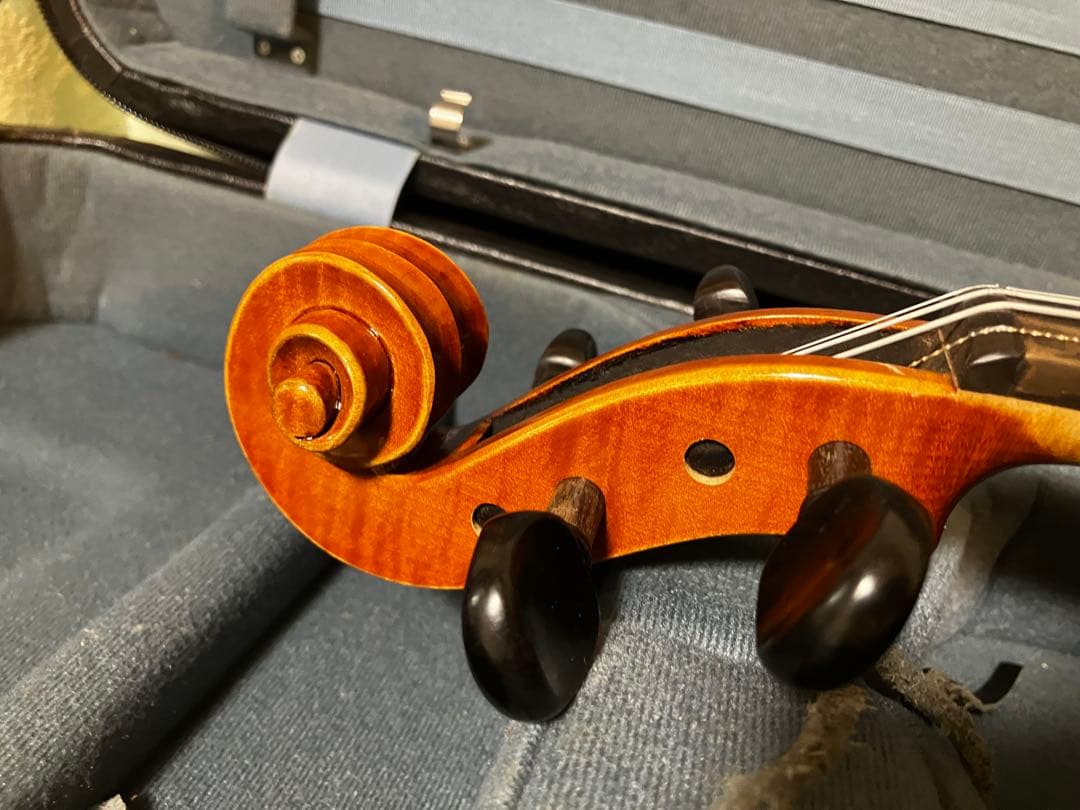 20年以上前　ピグマリウス　4/4 バイオリン　本体とケース