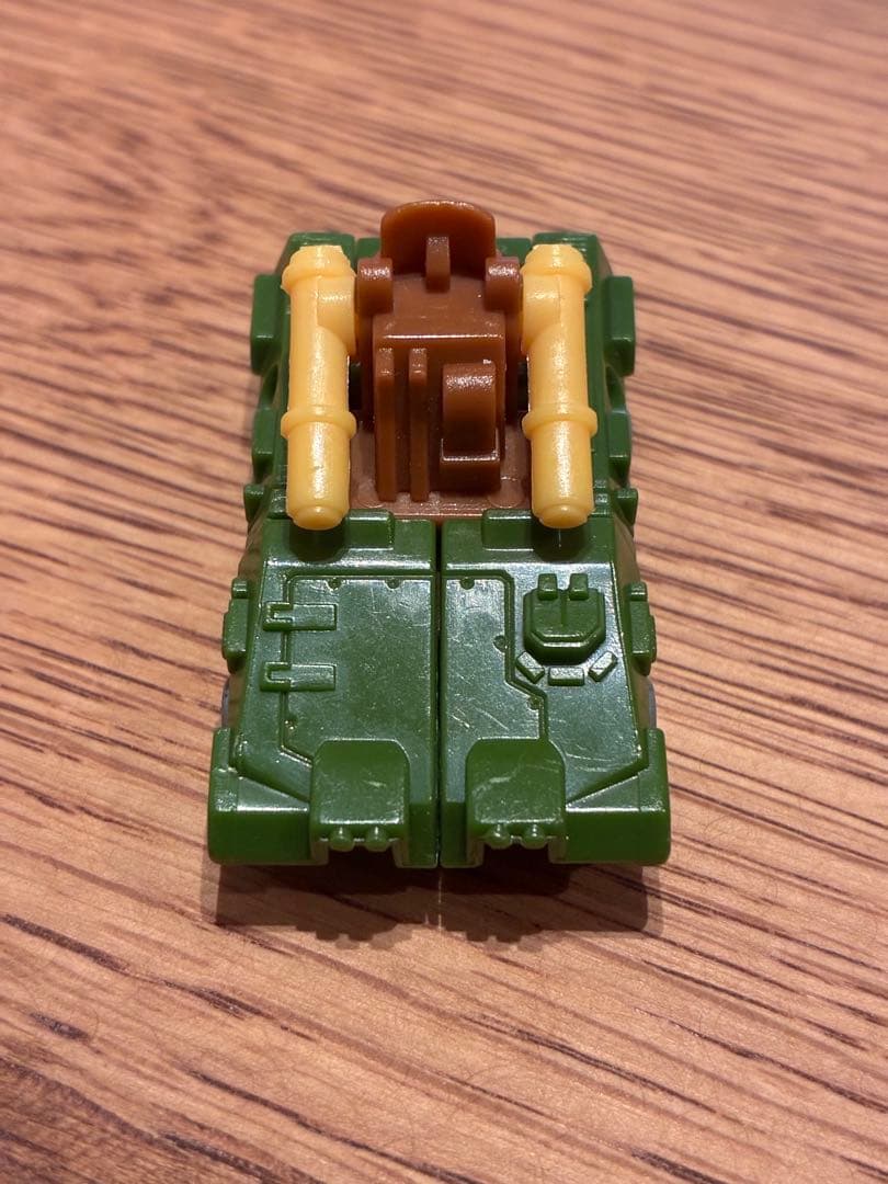 トランスフォーマー　マイクロマスター、サイドトラック