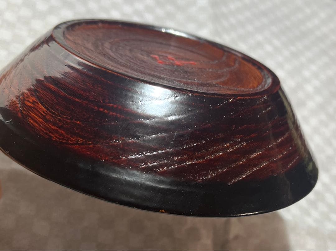 輪島塗　角 偉三郎　小皿「休」