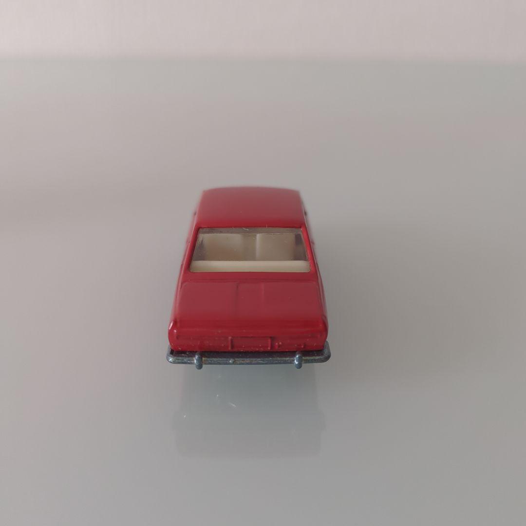 【美品】黒箱 トミカ 1/60 ブルーバードSSSクーペ 赤