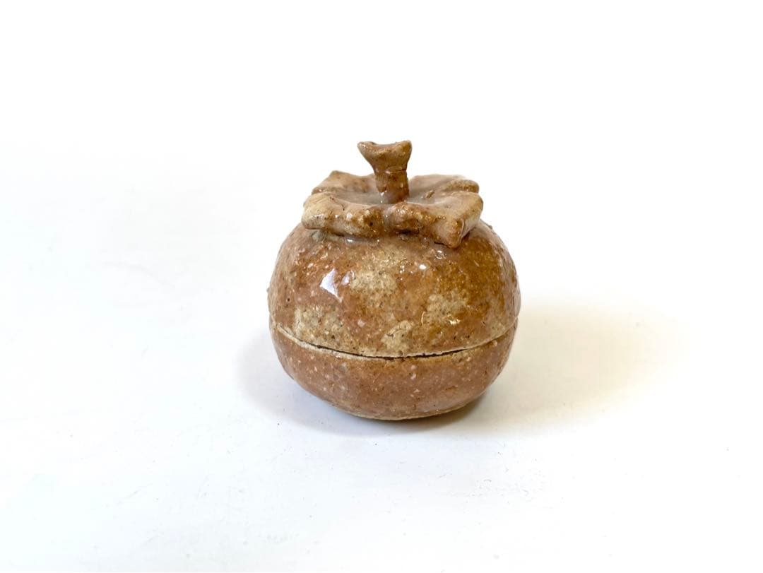 作家物　陶芸家　作者不明　三輪休雪　？　萩焼　萩香合　香合　蜜柑　柿　箱なし
