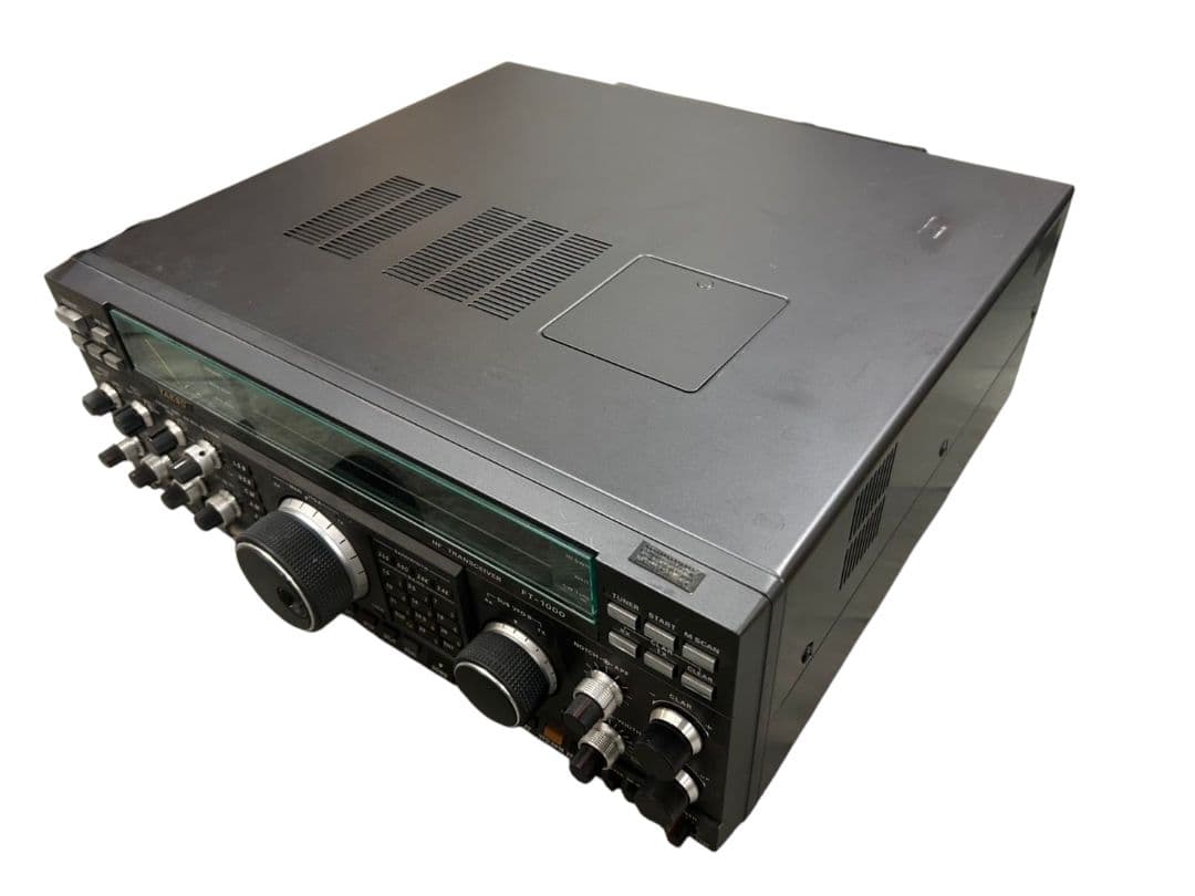 YAESU FT-1000 HF トランシーバー
