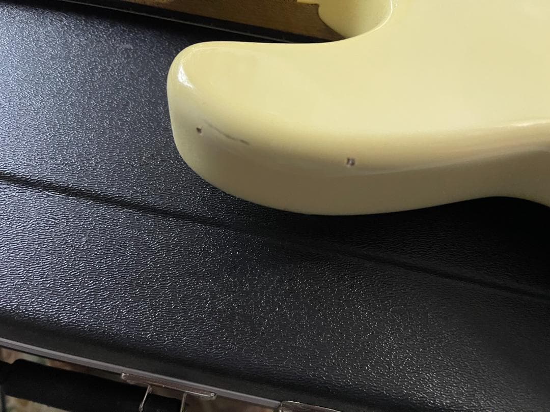 ベース 2005 Music Man Stingray 3 EQ H