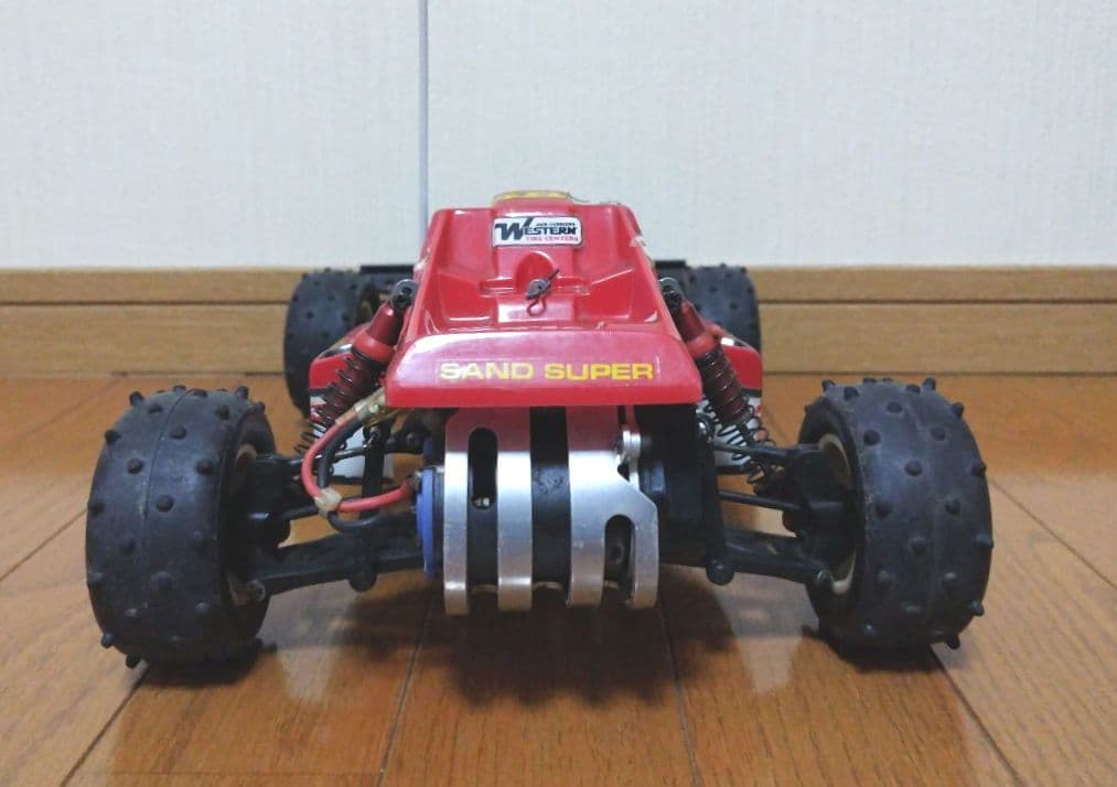 ラジコンカー　京商1/10電動4WD オフロードレーサー オプティマ 組立済品
