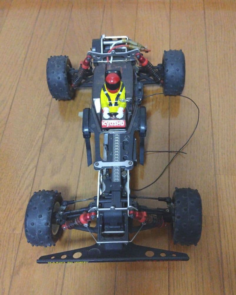 ラジコンカー　京商1/10電動4WD オフロードレーサー オプティマ 組立済品