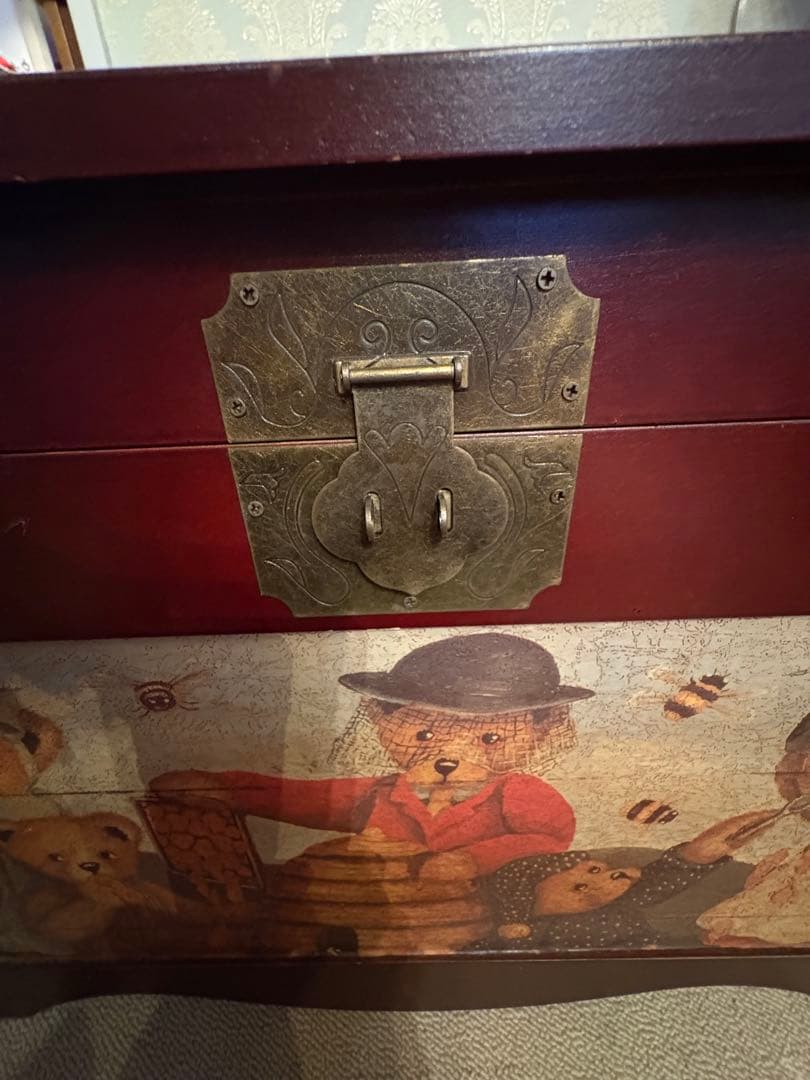 トイボックス　テディベアイラストが描かれた木製ボックス