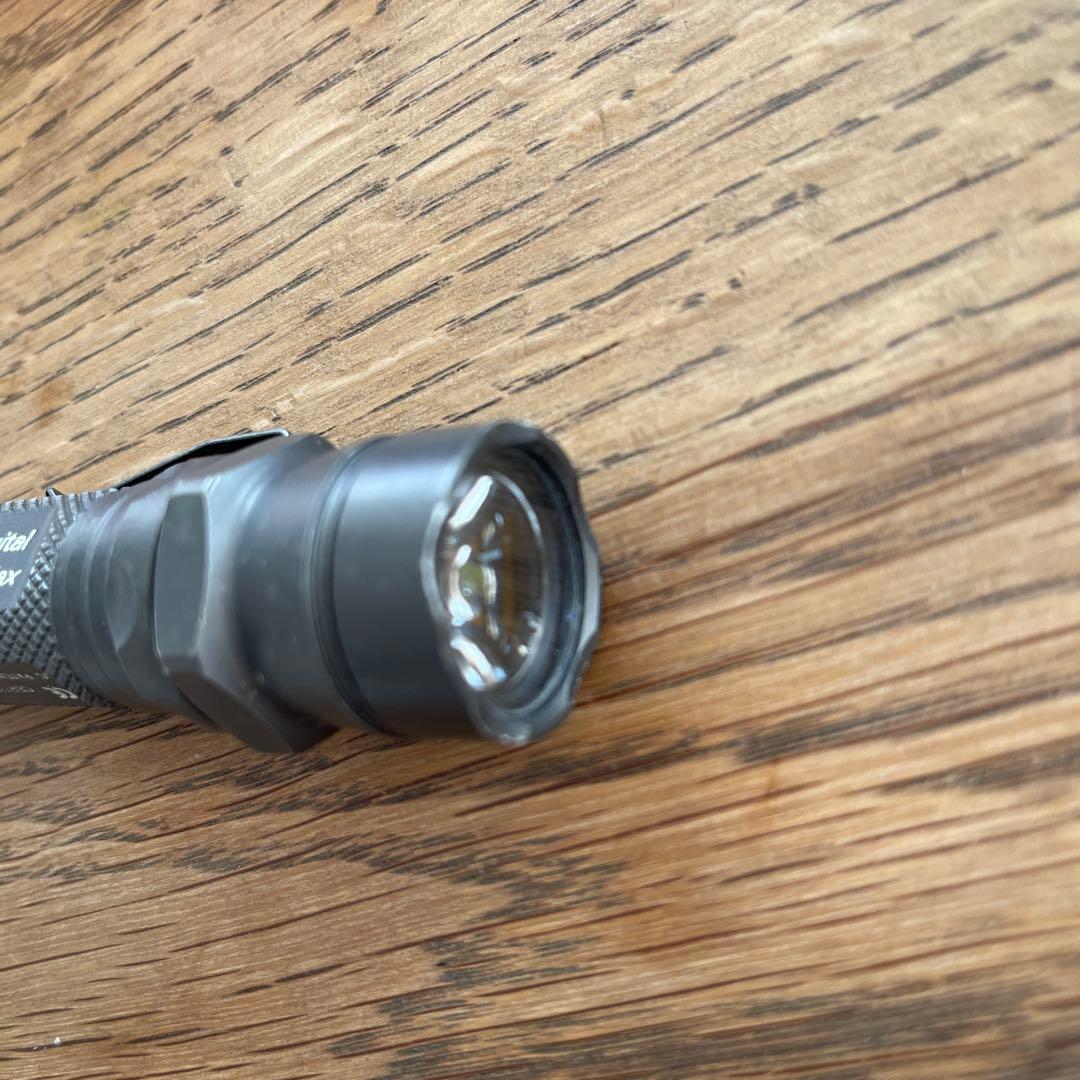 SureFire L1 Digital フラッシュライト