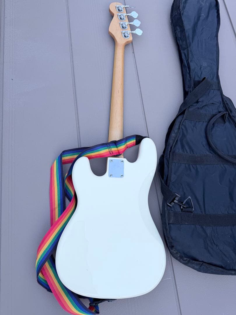 photogenic エレキベース