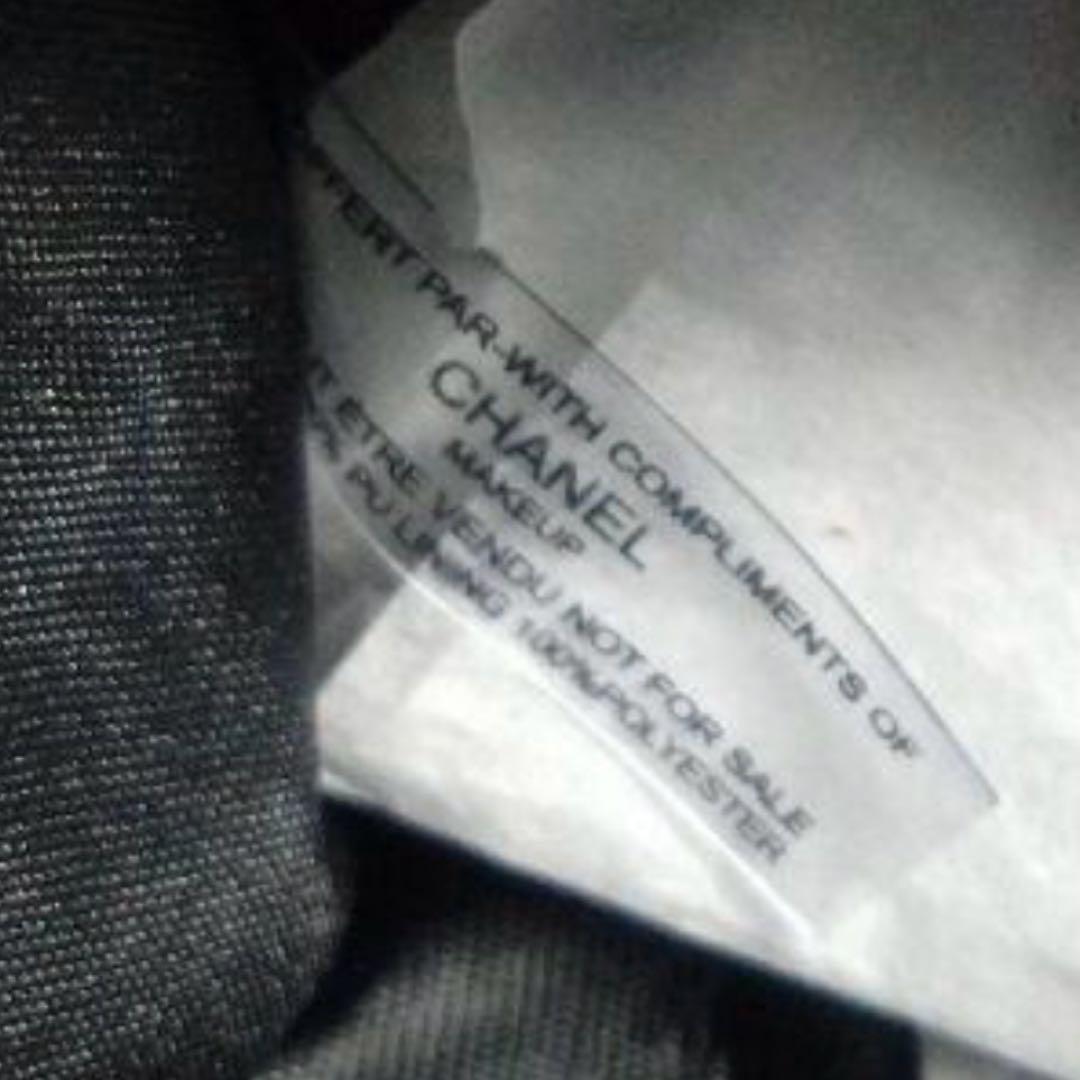 CHANEL ノベルティMAKEUP ウォレットショルダーバッグ