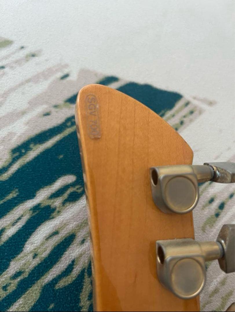 Yamaha SGV700 レッドエレキギター