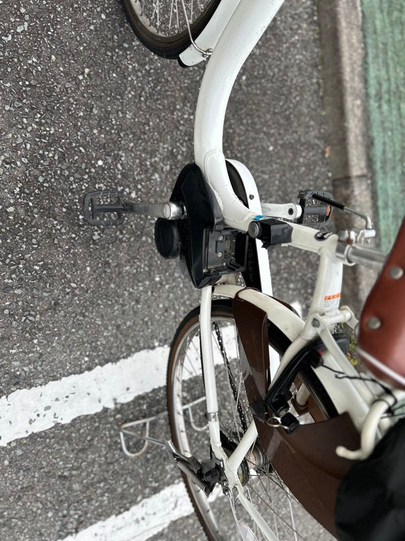 メ*ル様 電動アシスト自転車 シティタイプ バスケット付き