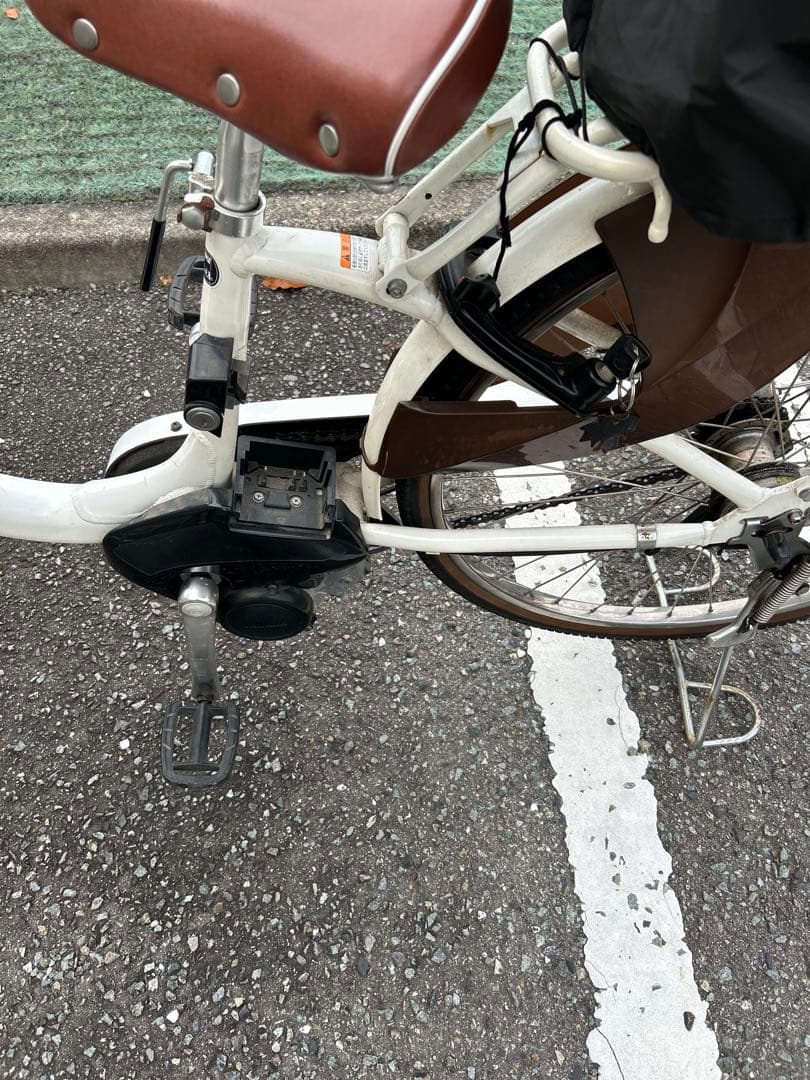 メ*ル様 電動アシスト自転車 シティタイプ バスケット付き