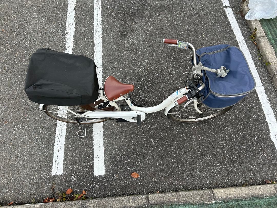 メ*ル様 電動アシスト自転車 シティタイプ バスケット付き