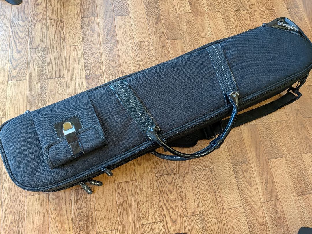 Neptune二胡ケース　ブラック