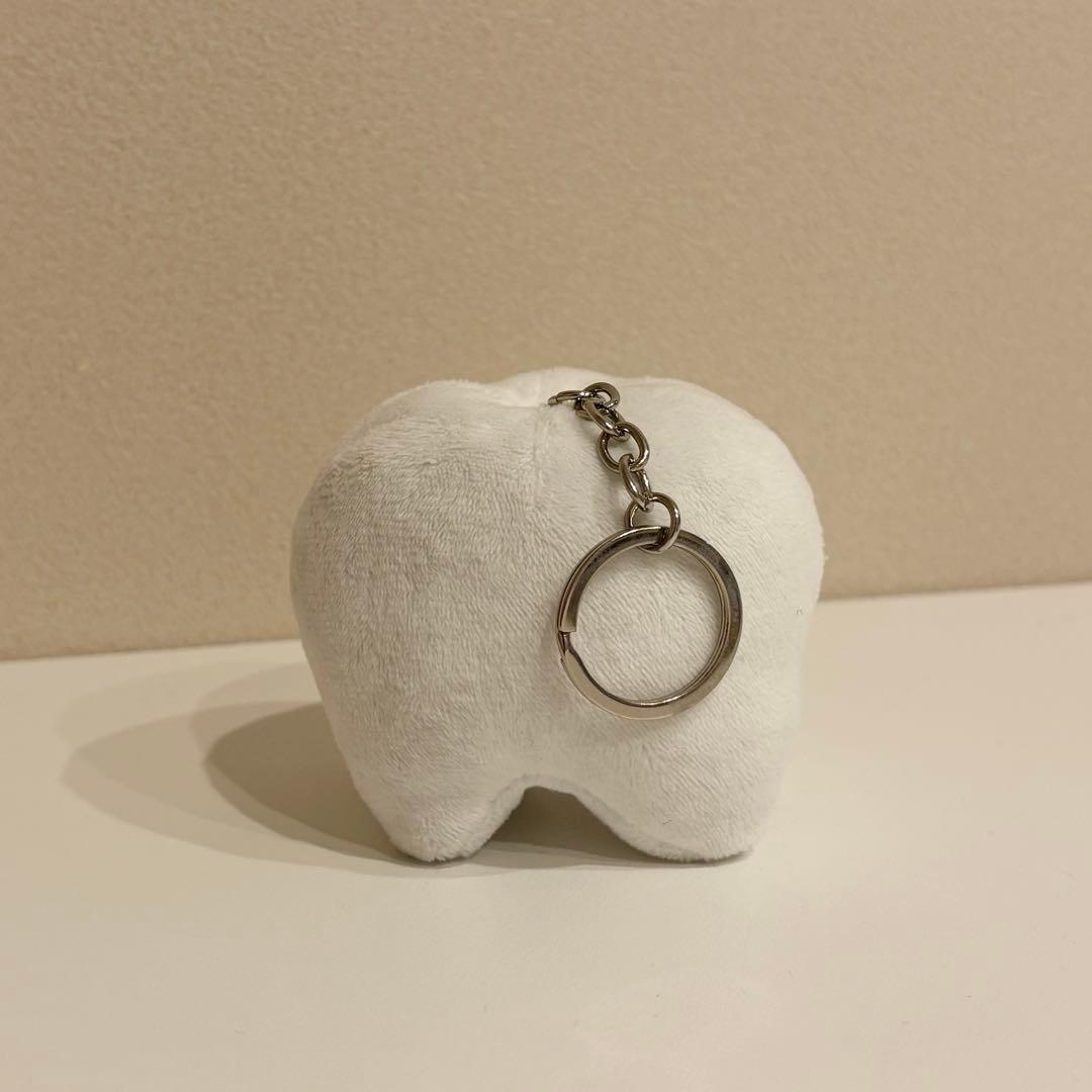 Ado 歯ちゃん　ぬいぐるみ　キーホルダー