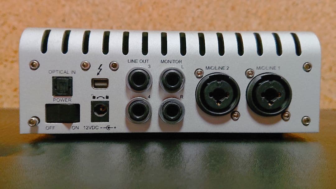 Apollo Twin - Thunderbolt2→3変換付き