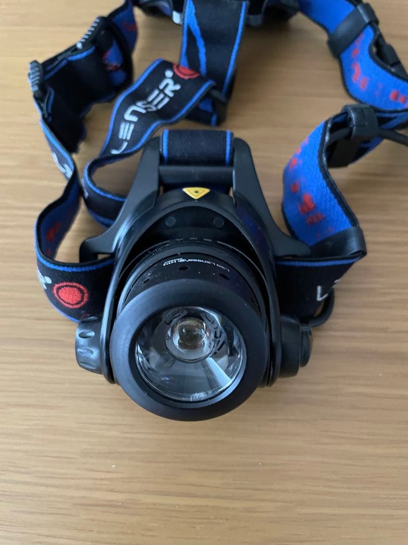 【値下げ】未使用品　へッドライト　LED LENSER H14