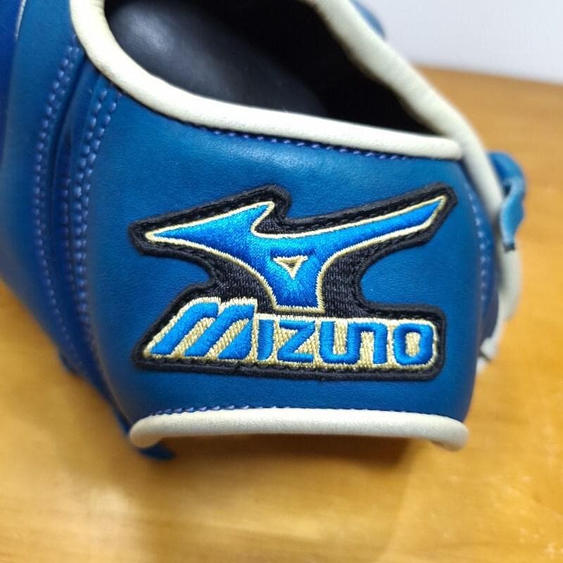 ミズノ サテライトラック 限定モデル 小型設計 左投げ用 軟式グローブ