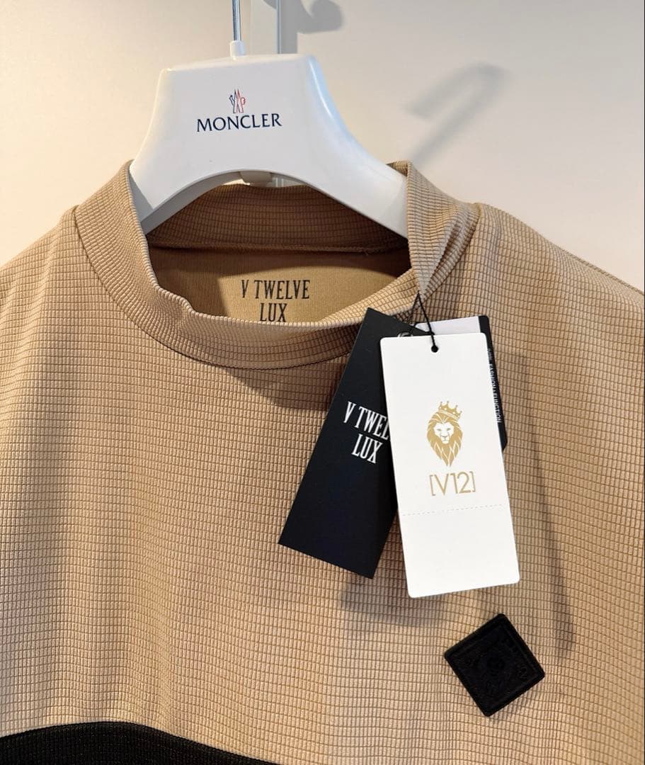 新品 ★ V12 セットアップ モックネック ショーツ ハーフパンツ シャツ