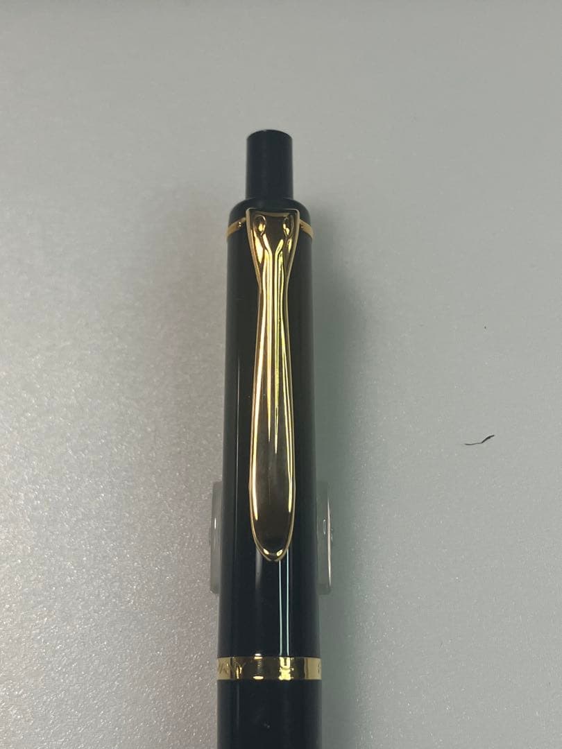 Pelikan ペリカン　K200 ボールペン　黒　雛２羽