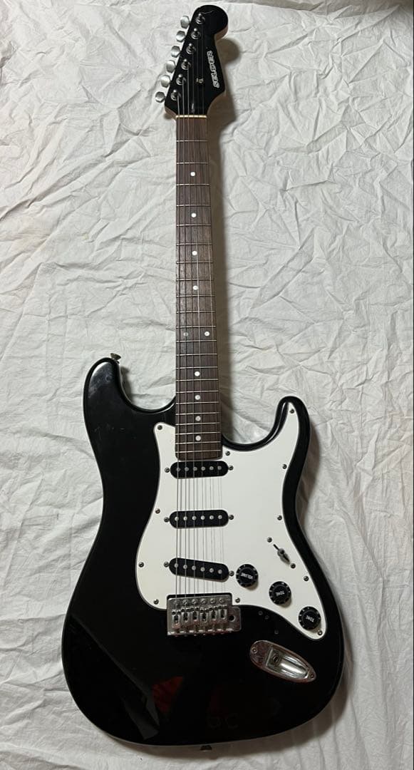 エレキギター　aria pro II selder エフェクター　ZOOM