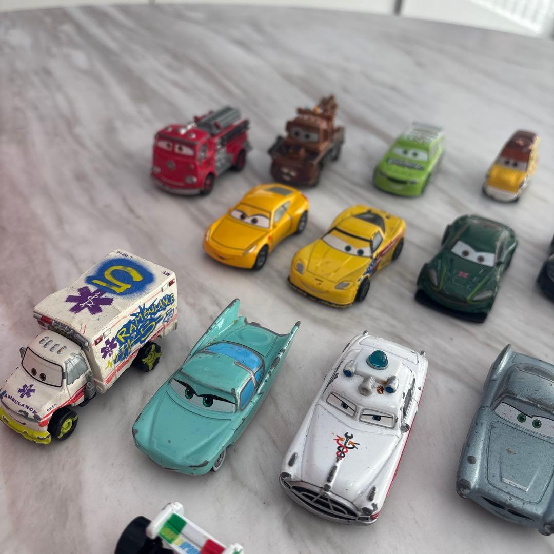 カーズ ミニカー 19台セット