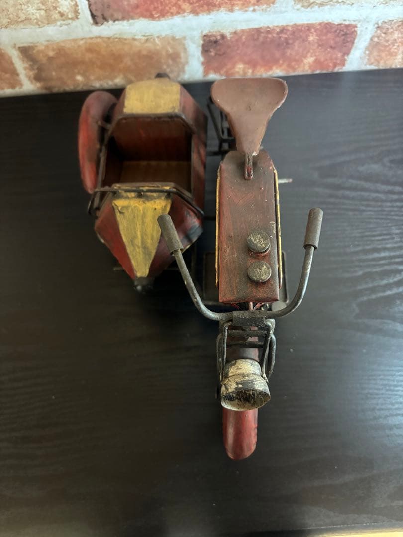 ヴィンテージ　ブリキ板模型オートバイ　サイドカー付き