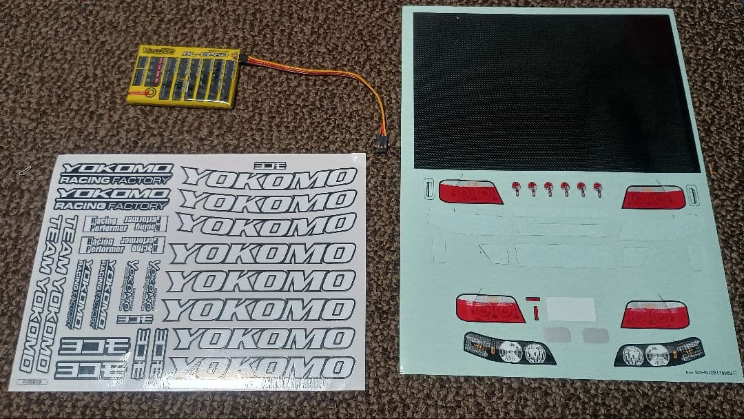 ノーページ ヨコモ RD2.0 ボディ、メカ類、おまけステッカー
