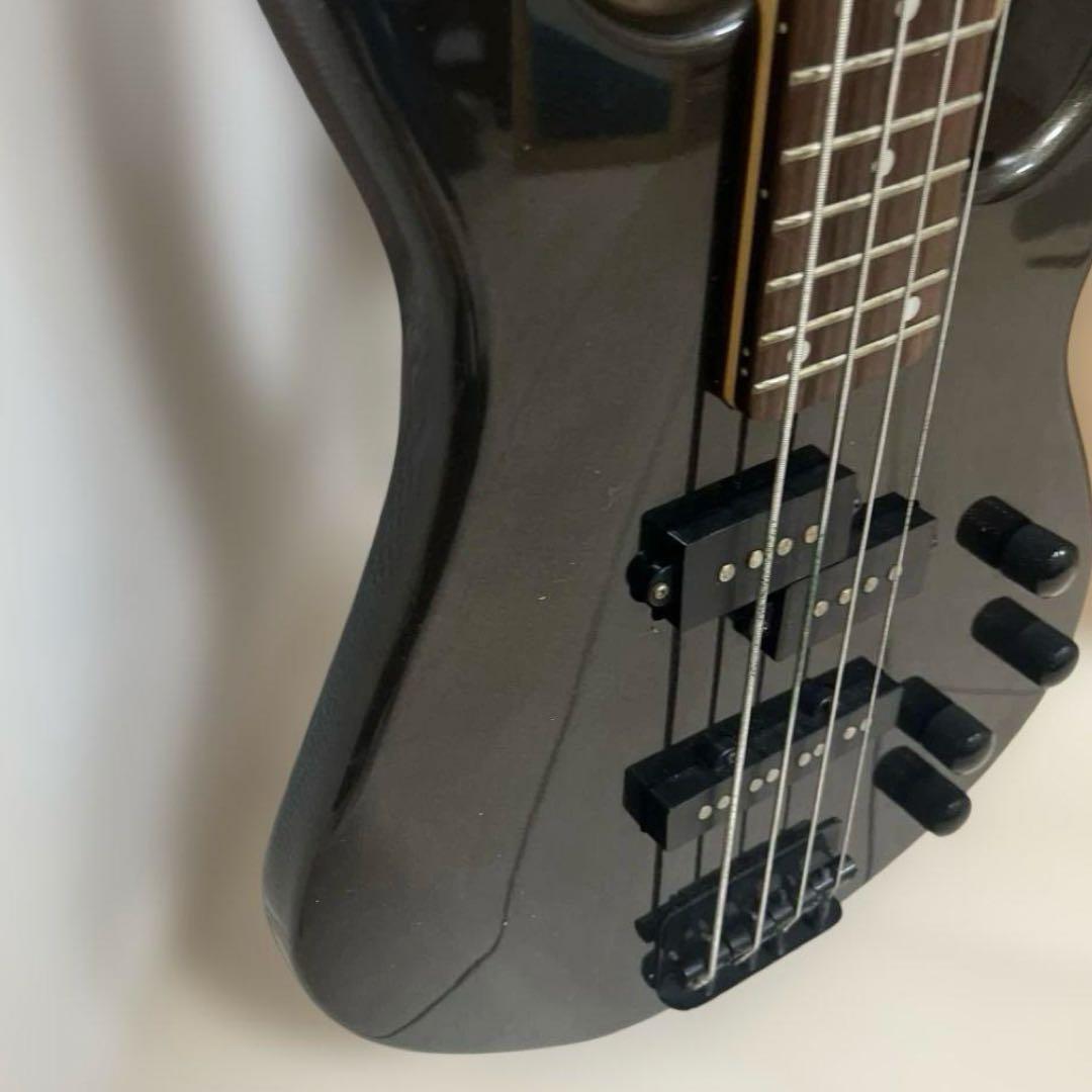 【美品】カッティングバード エレキベース ブラックCHATTING BIRD