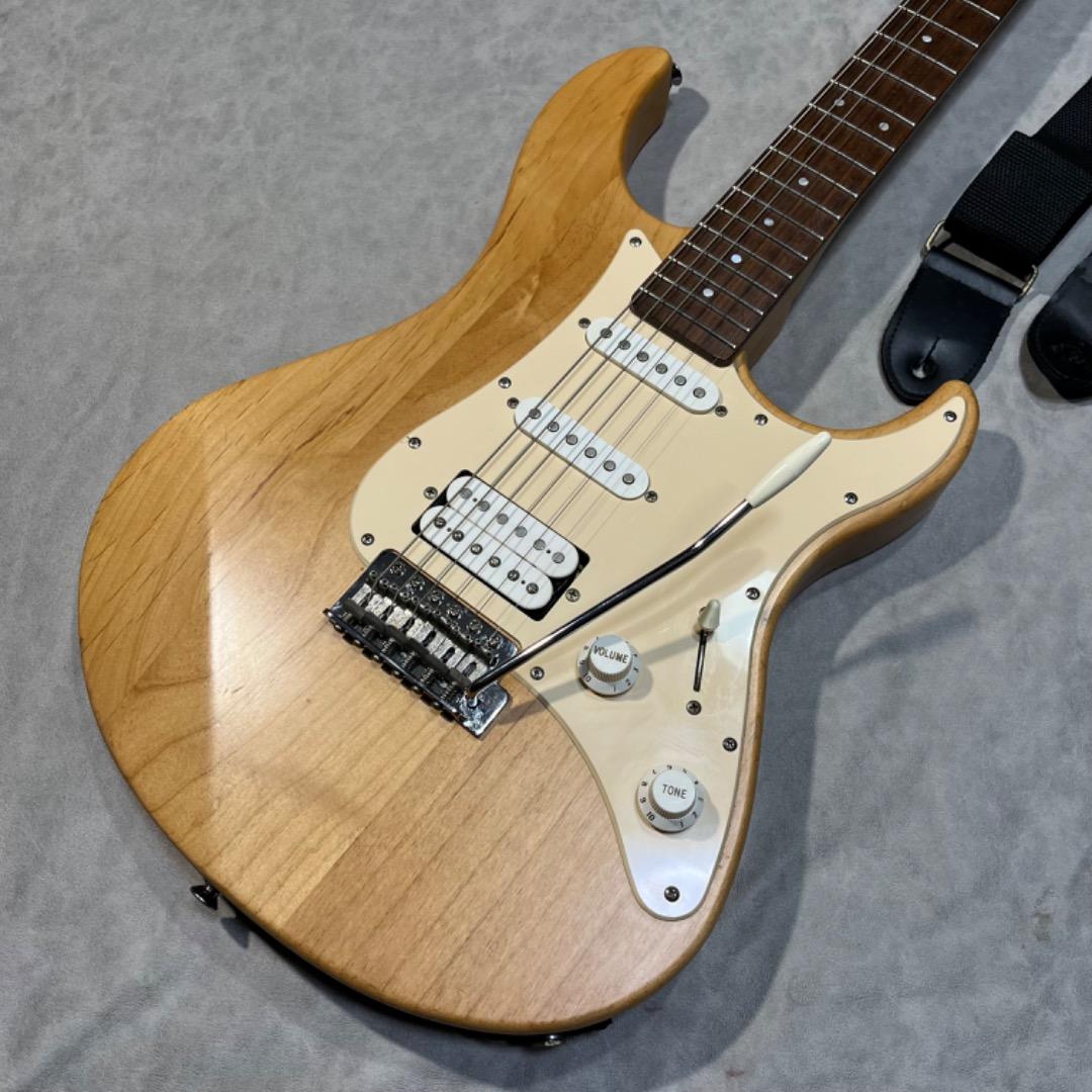 YAMAHA Pacifica 112 ナチュラル