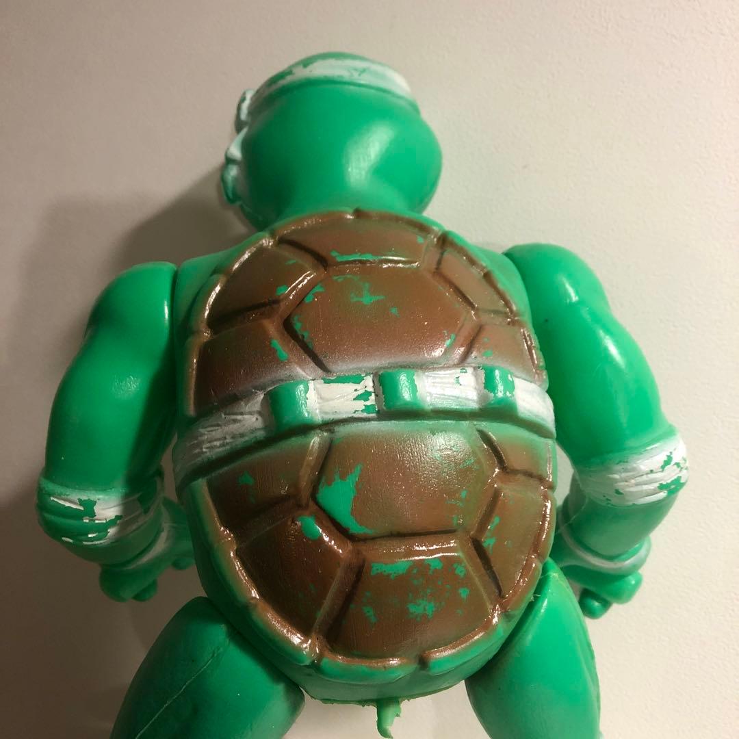 亀の戦士 ポリ フィギュア
