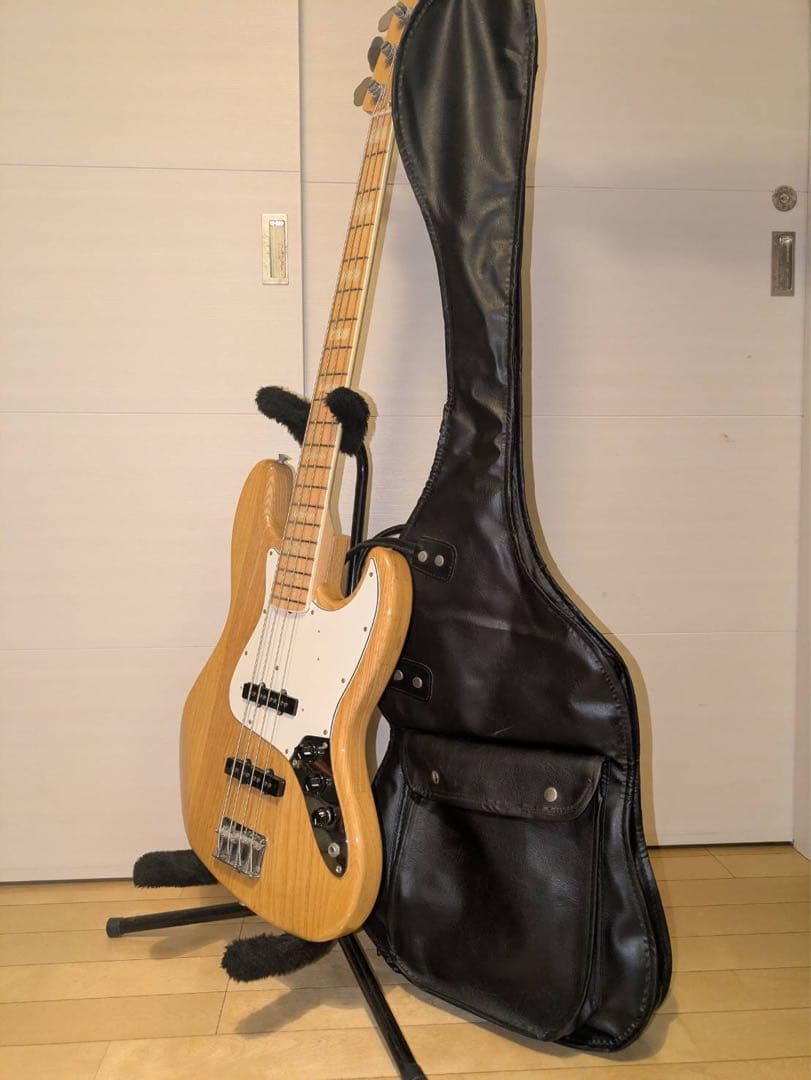 ベース Fender Japan JB75-90US