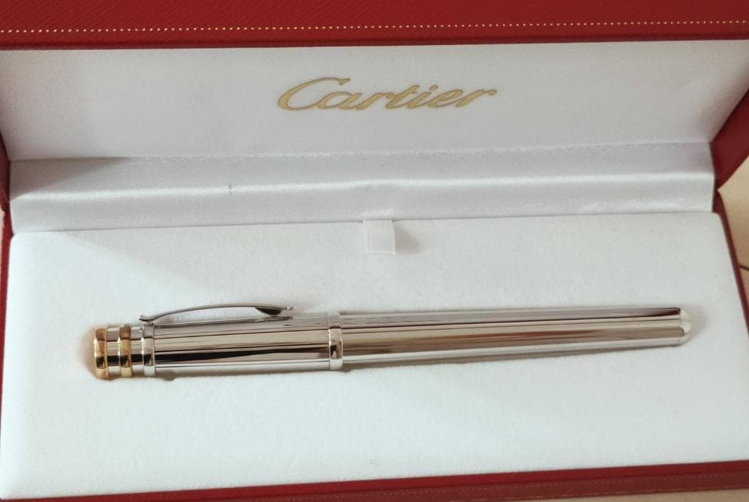 美品 トリニティ ドゥ カルティエ　18K750　万年筆