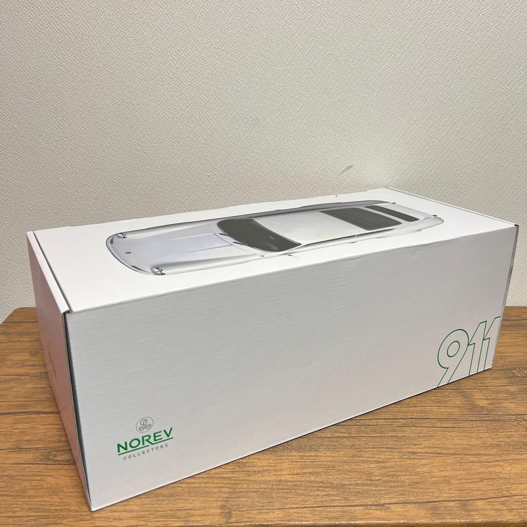 NOREVノレブ 1/12 ポルシェ 911 RS 1973 ホワイト/グリーン