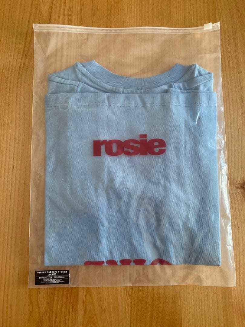 BLACK PINKロゼ rosie Number One Girl Tシャツ