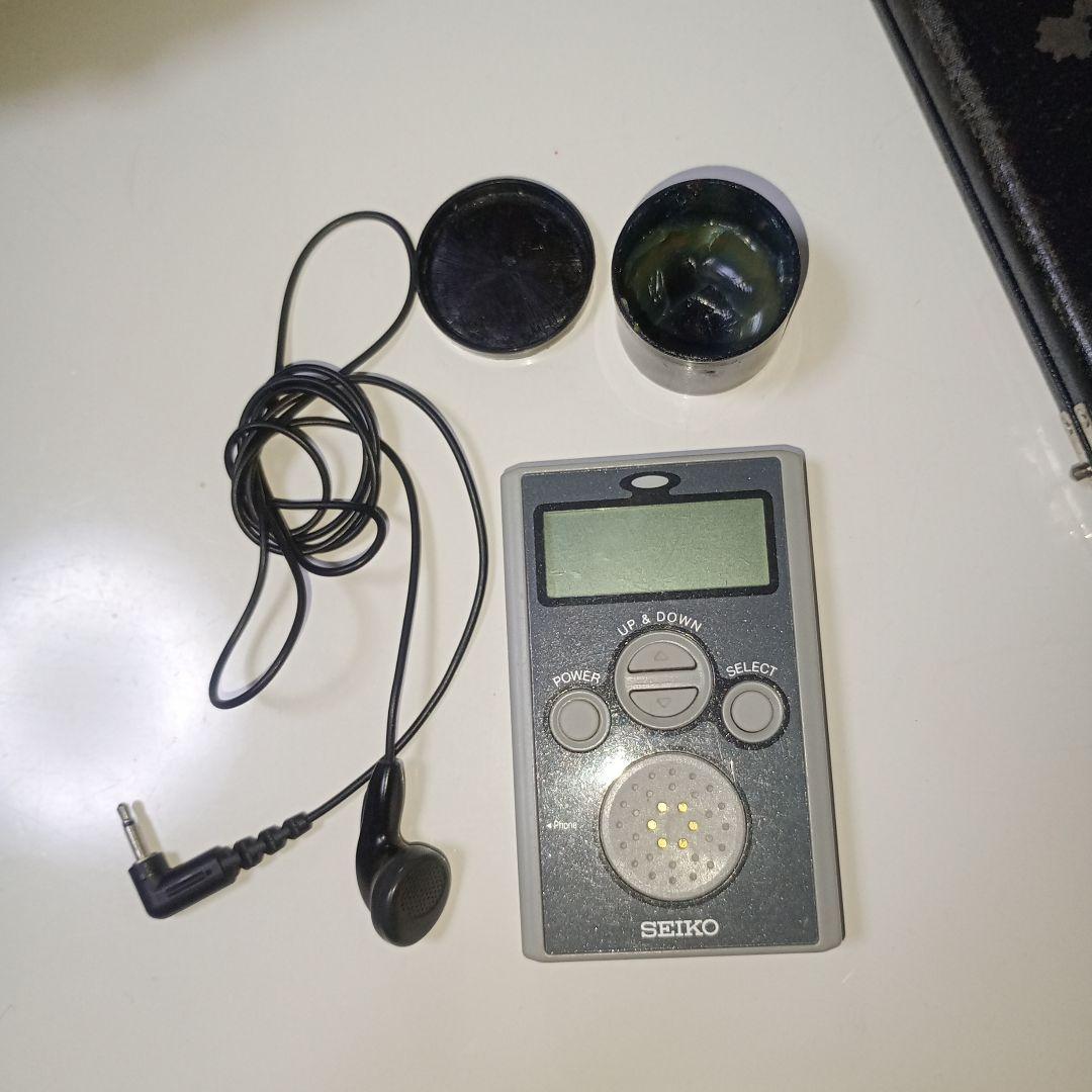 クラリネットCX、ケース、メトロノーム付き