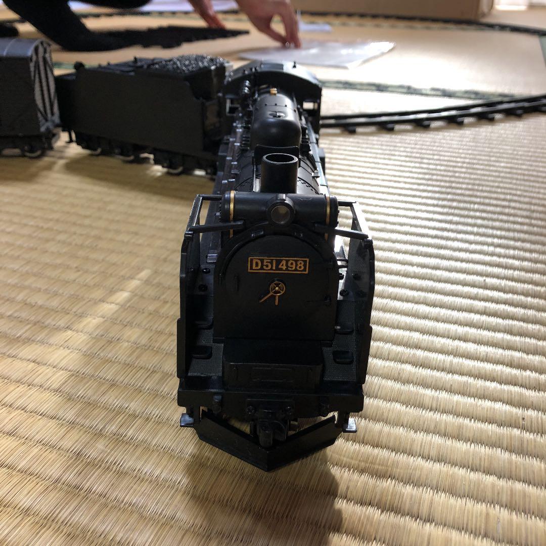 蒸気機関車のラジコンです　新品だと4万ぐらいするのでお手頃です。