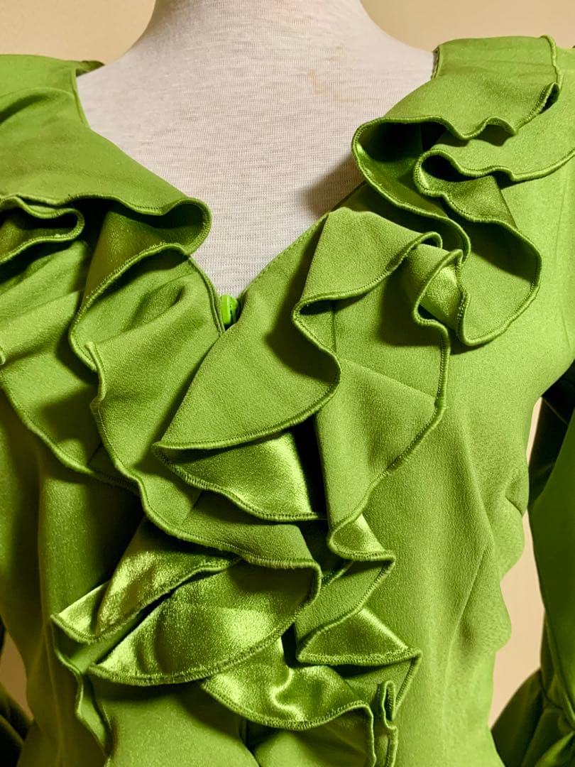 フラメンコ衣装　ソニアジョーンズフリルブラウス　M