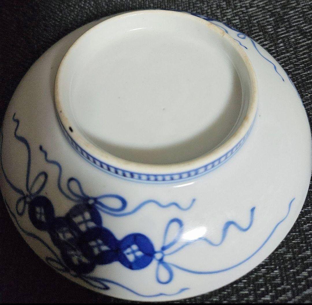 江戸時代末期～明治時代　後期色鍋島　色鍋島　墨弾技法　青海波に壺甕の図皿　櫛高台