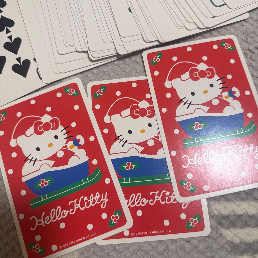 ハローキティ　ビックトランプ
