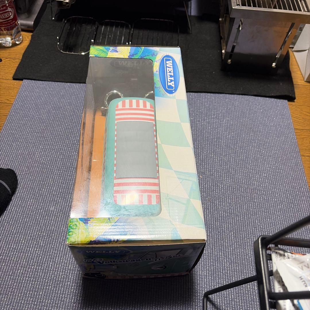 ホビーラジコン Welly 1963 Volkswagen T1 Bus 1:16