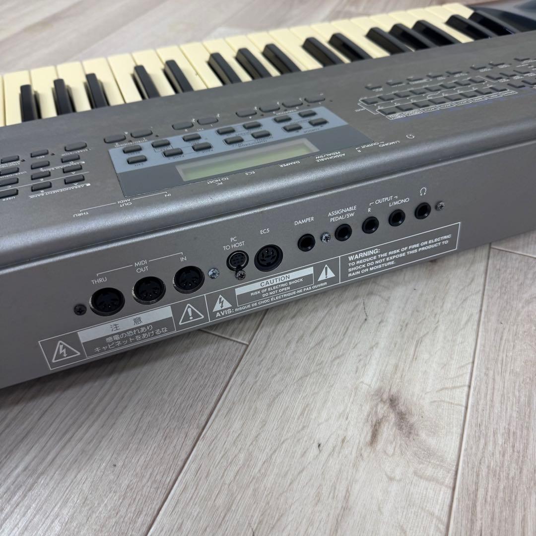 KORG ix300 シンセサイザー