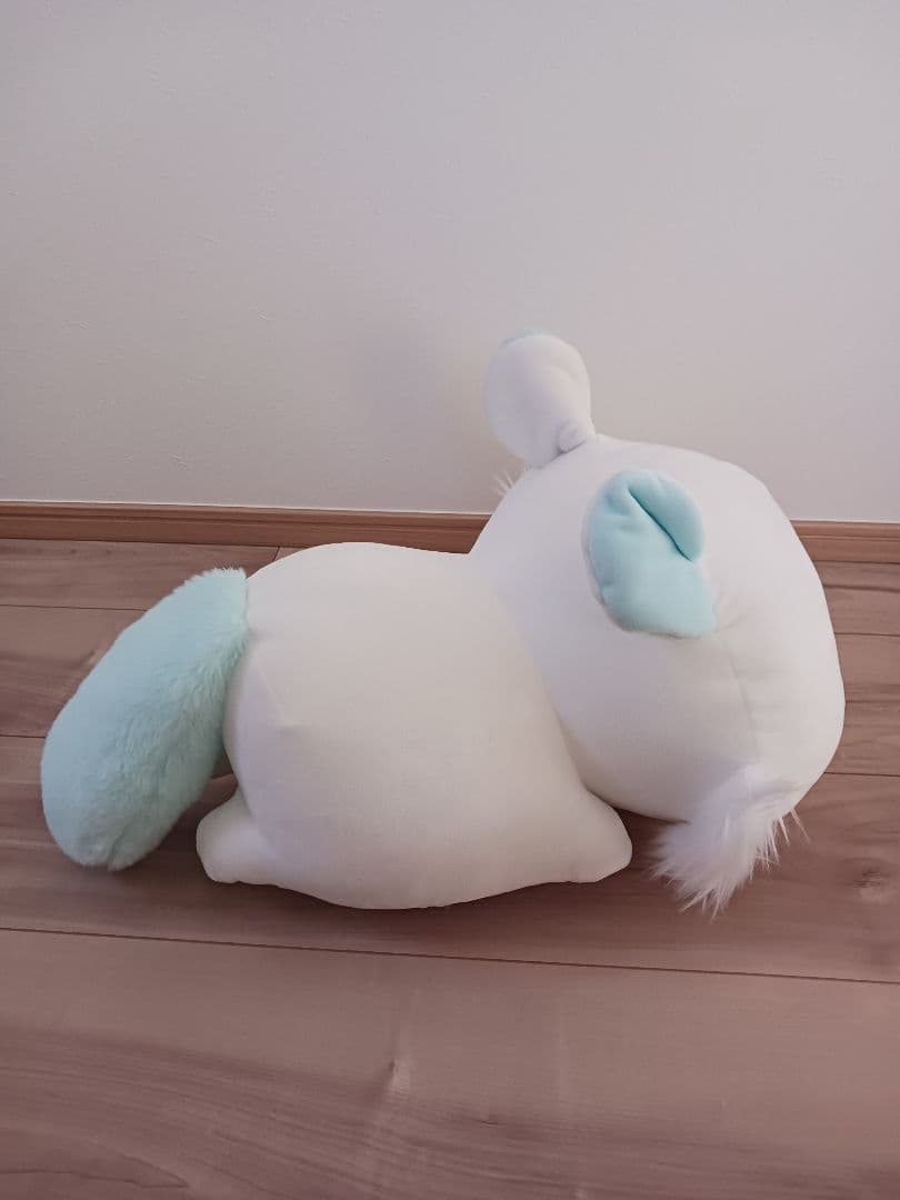 ちいかわ　低反発クッション　うさぎ　モモンガ　ぬいぐるみ　マスコット　カブちゃん