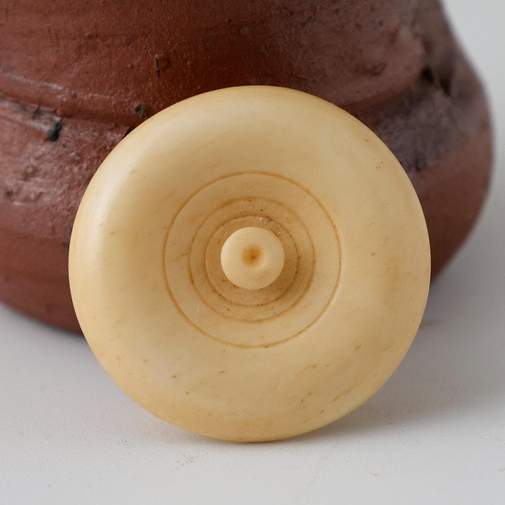 時代 備前焼 茶入 砂高台 在銘 陶印あり 糸屋風通（名物裂）仕覆付 茶道具