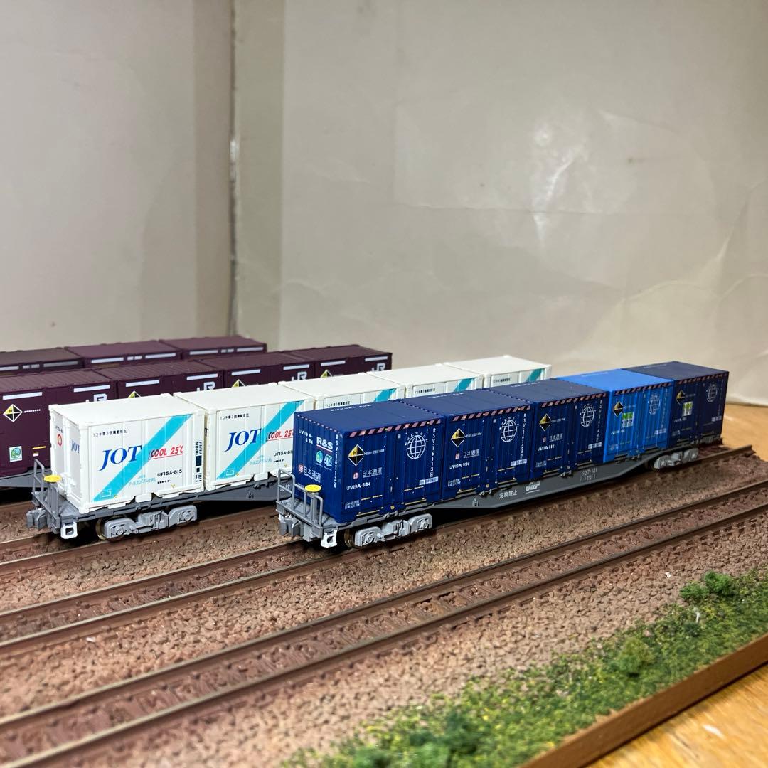 Nゲージ　コキ107（コンテナ付）12両セット